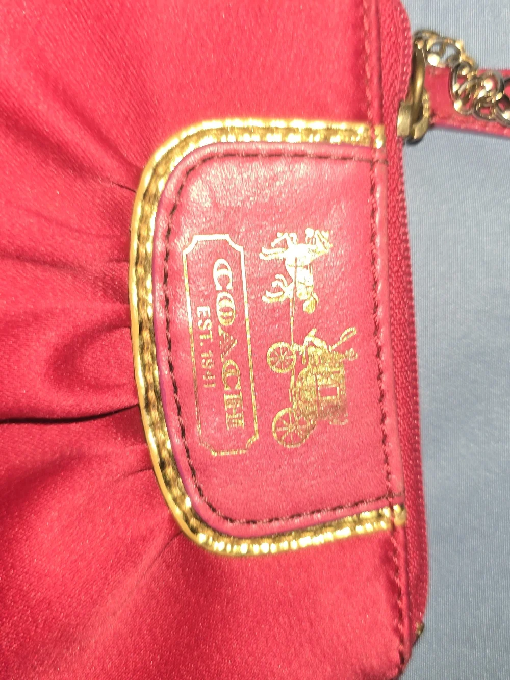Coach compact coin